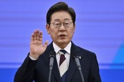兰州重回青瓦台 复苏经济 弥合社会裂痕 韩国新总统有哪些执政计划？